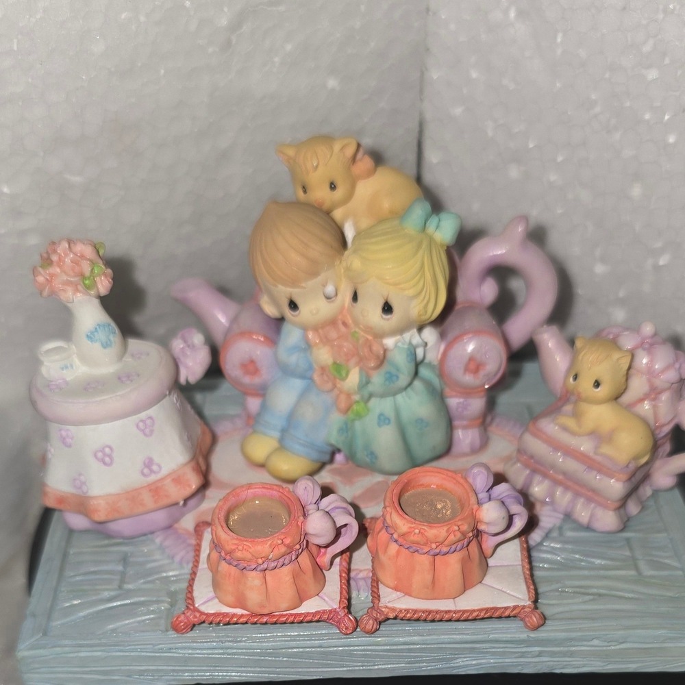Vintage Precious Moments Boy Girl Sofa Mini Tea Set‎ Enesco 482587A